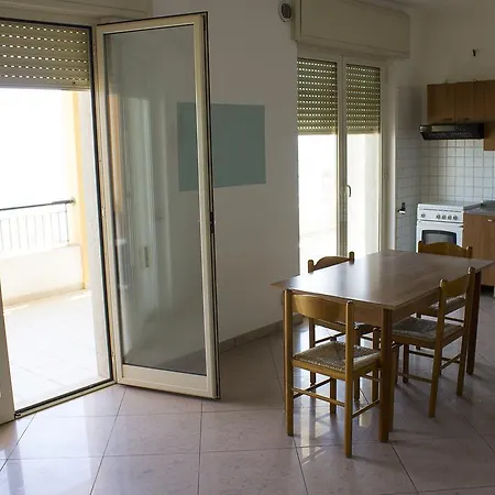 Lungomare Galilei Apartment *